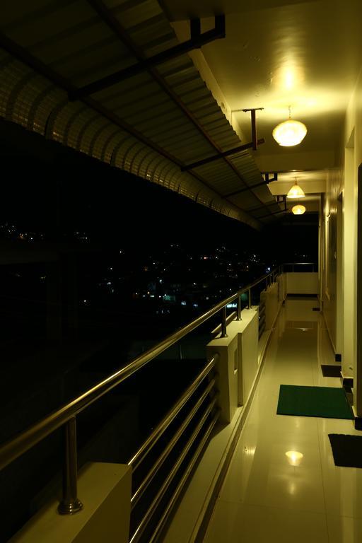 Hotel Al Woodlands Residency Utakamand Zewnętrze zdjęcie